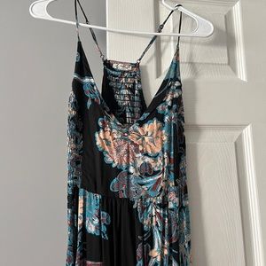 Free People floral maxi dress-Size Medium